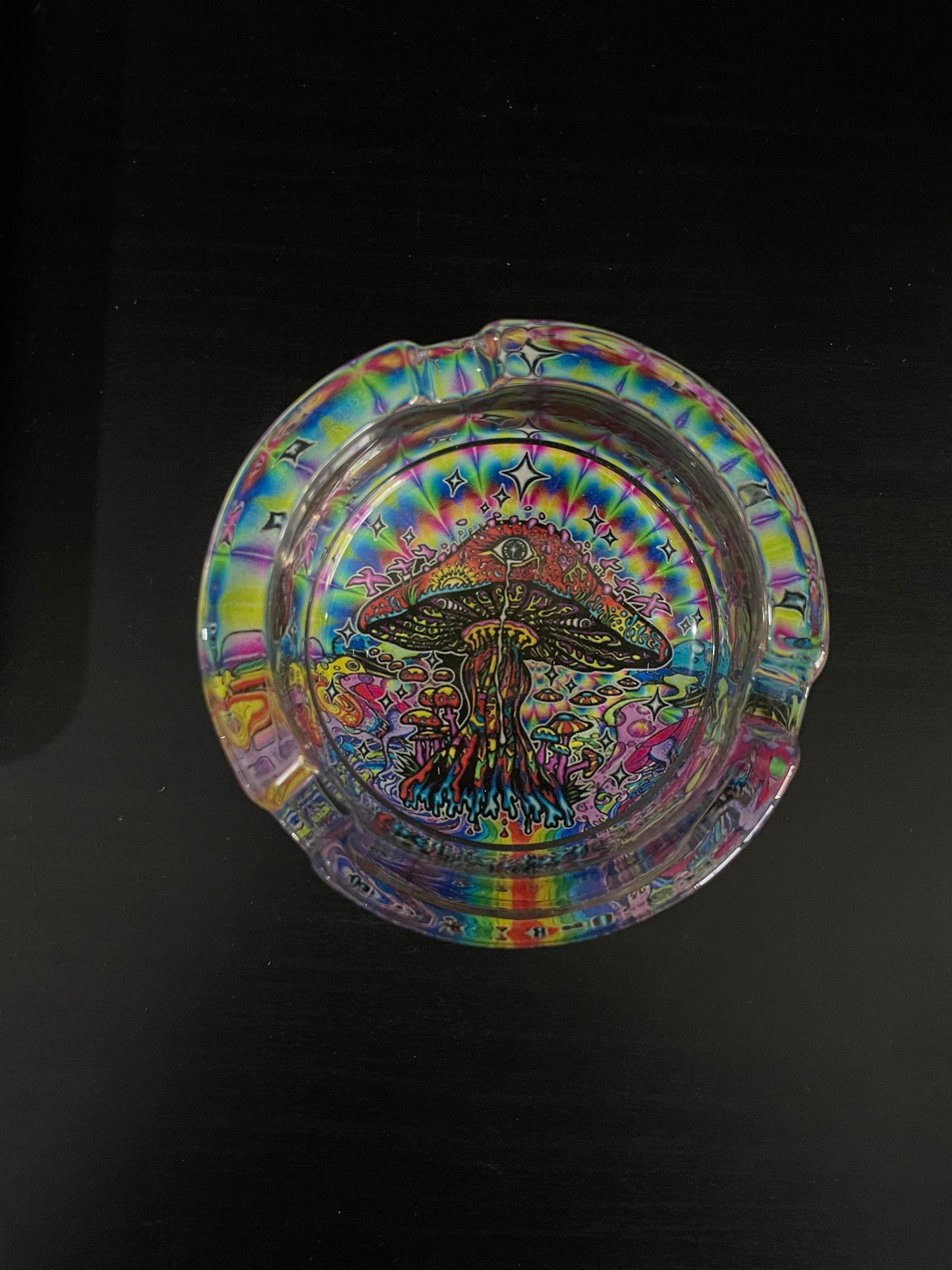 Glass ashtray
